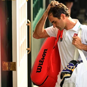 Tennis-Weltstar Roger Federer hofft auf Comeback „Mitte oder Ende des Jahres“