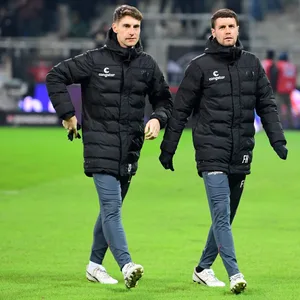 St. Pauli-Co-Trainer Loic Favé und Fabian Hürzeler