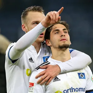 HSV-Profis Sebastian Schonlau und Ludovit Reis