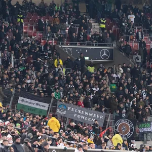 Gladbach-Gästeblock in Stuttgart