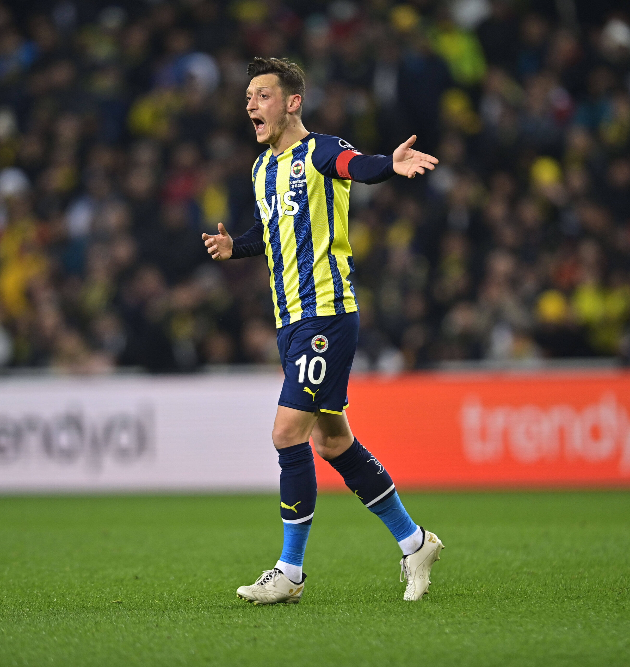 Mesut Özil wechselte im Januar 2021 vom FC Arsenal zu Fenerbahce Istanbul.