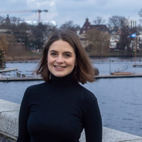 Die frischgewählte Chefin der Jungen Liberalen in Hamburg findet sich gleich in einer Auseinandersetzung mit dem FDP-Chef Michael Kruse wieder.