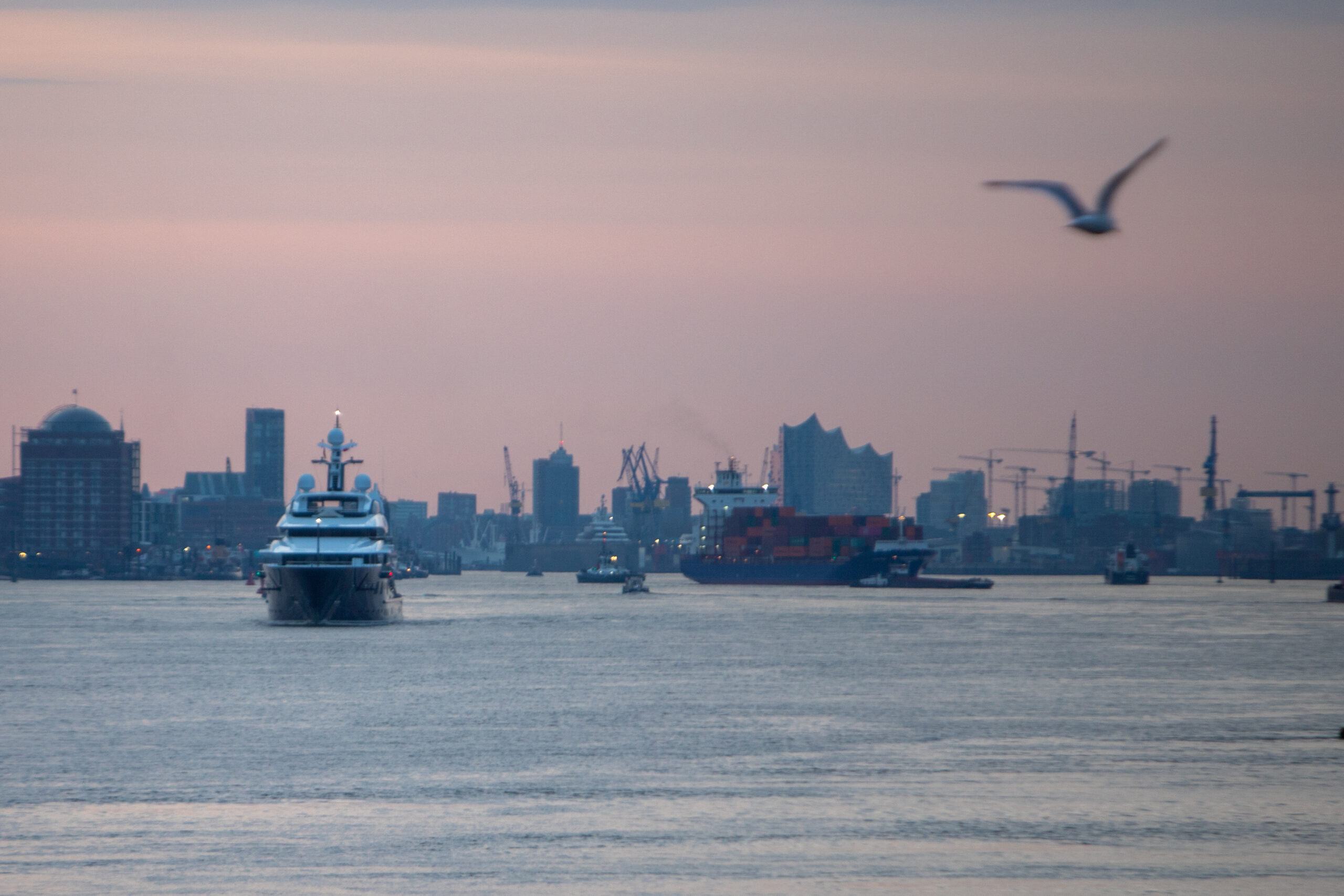 Am Mittwochmorgen hat die „Solandge“ den Hamburger Hafen verlassen.
