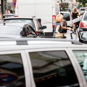 Ottensen soll verkehrsberuhigter werden, darüber sind sich die Parteien und Projektmitglieder einig. Aber wie?