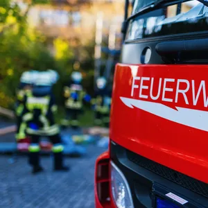 Feuerwehrwagen Symbolbild