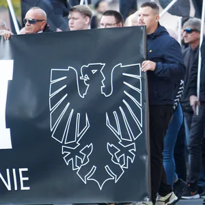 Neonazis Razzia