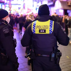 Hamburger Polizisten im Einsatz auf dem Kiez (Symbolbild).