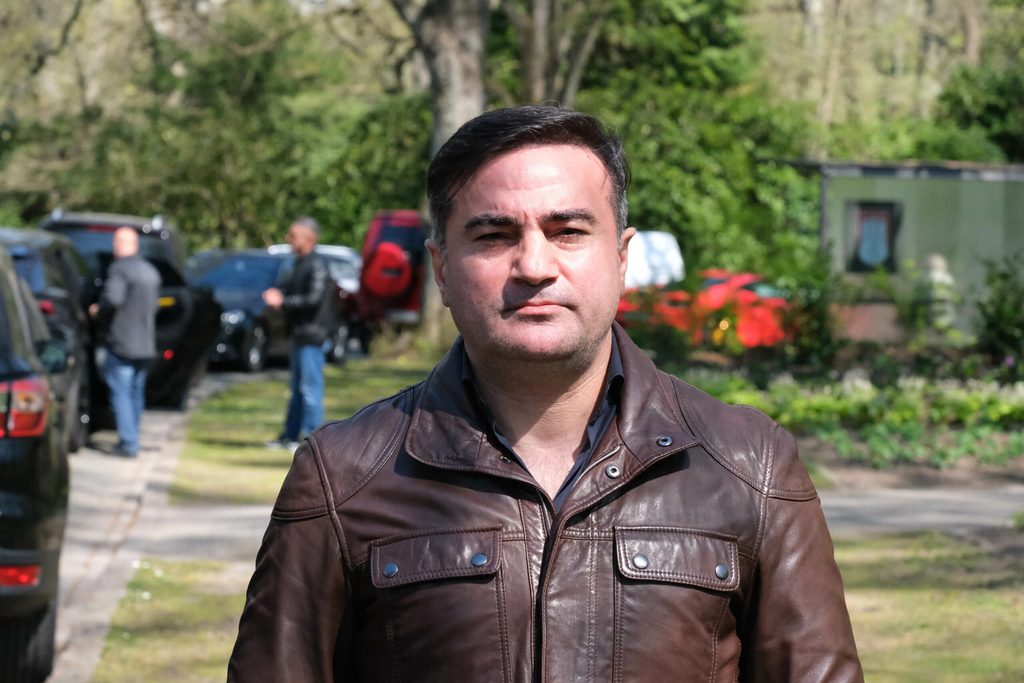 Latif Ö. ist ein alter Bekannter des Verstorbenen. Er sagt: „Traurig, dass er so früh aus dem Leben gerissen wurde.“