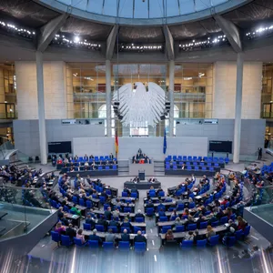 Bundestag Corona Impfpflicht