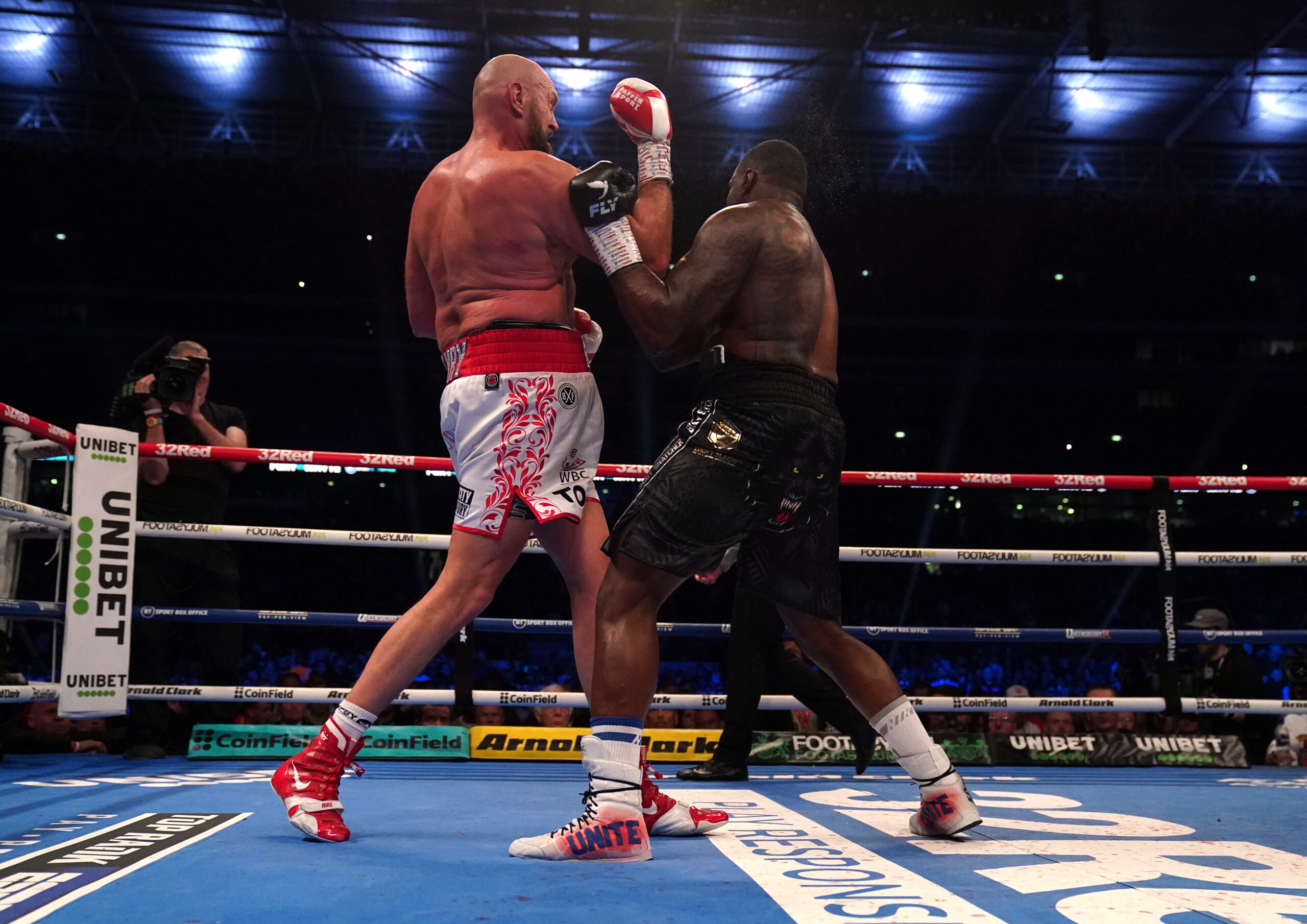 Tyson Fury und Dillian Whyte im Box-Kampf in London