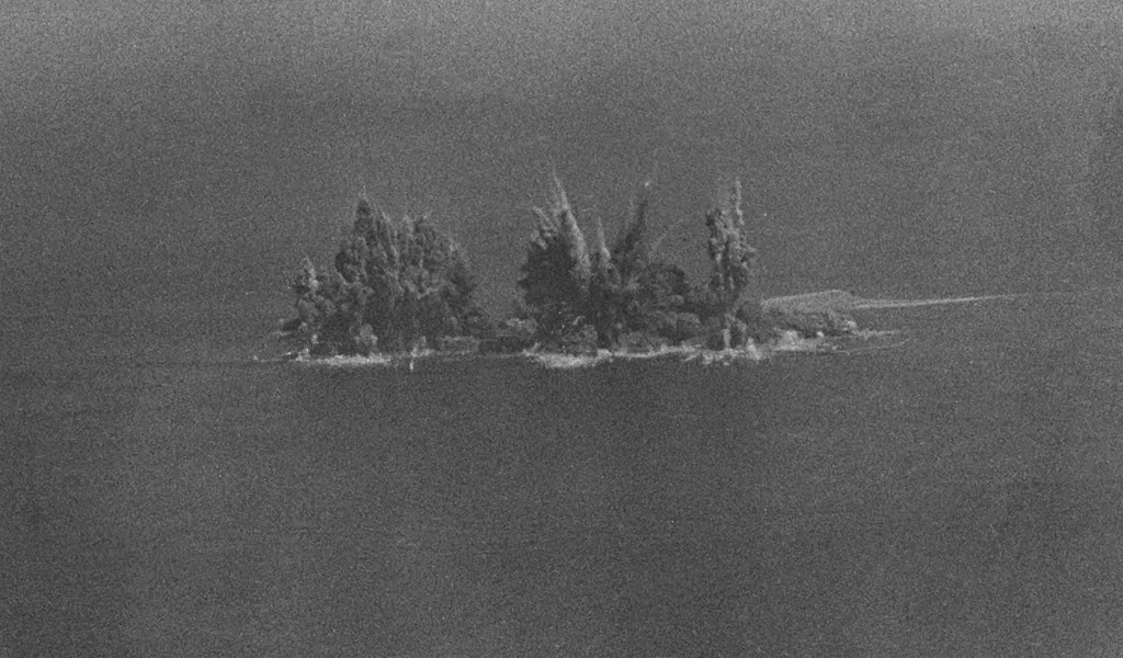 Sprengung der Nordseeinsel Helgoland im Zweiten Weltkrieg.