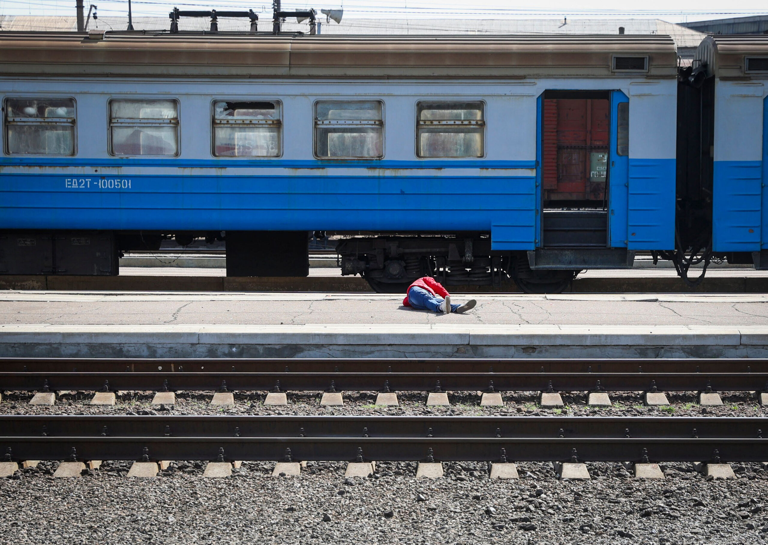 Einige der Opfer von Kramatorsk starben am Gleis, als sie auf Züge in Richtung Westukraine warteten.