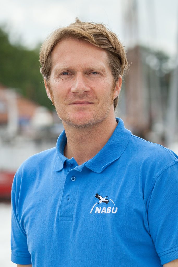 Kim Detloff ist Meeresexperte beim Nabu – und sieht die Offshore-Offensive der Regierung kritisch.