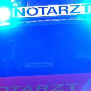 Motorradfahrer stirbt bei Zusammenstoß mit Radlader in Henstedt-Ulzburg