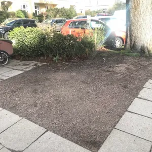 Hier stand bis Freitag eine kleine Sitzgruppe an der Schubackstraße Ecke Erikastraße in Eppendorf.