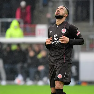 St. Pauli-Profi Daniel-Kofi Kyereh enttäuscht
