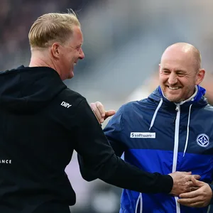 St. Pauli-Trainer Timo Schultz und Darmstadts Torsten Lieberknecht