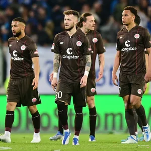 Lange Gesichter am Millerntor: Die Enttäuschung nach der 1:2-Pleite gegen Darmstadt war groß.
