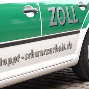 Drogen, Impfpässe und Designer-Plagiate in Harburg sichergestellt