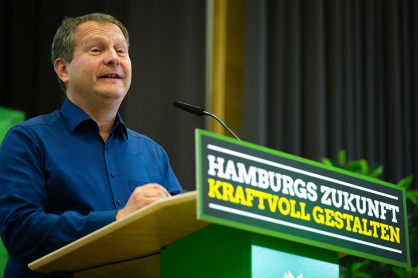 Hamburgs Umweltsenator Jens Kerstan (Bündnis 90/Die Grünen) will in Hamburg „Mehr Mehrweg“ durchsetzen. Für Lieferdienste gibt es im Zuge dessen nun eine Neuerung.