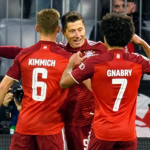 Kimmich, Lewandowski, Gnabry