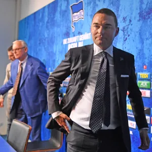 Hertha Investor Lars WIndhorst nach einer Pressekonferenz