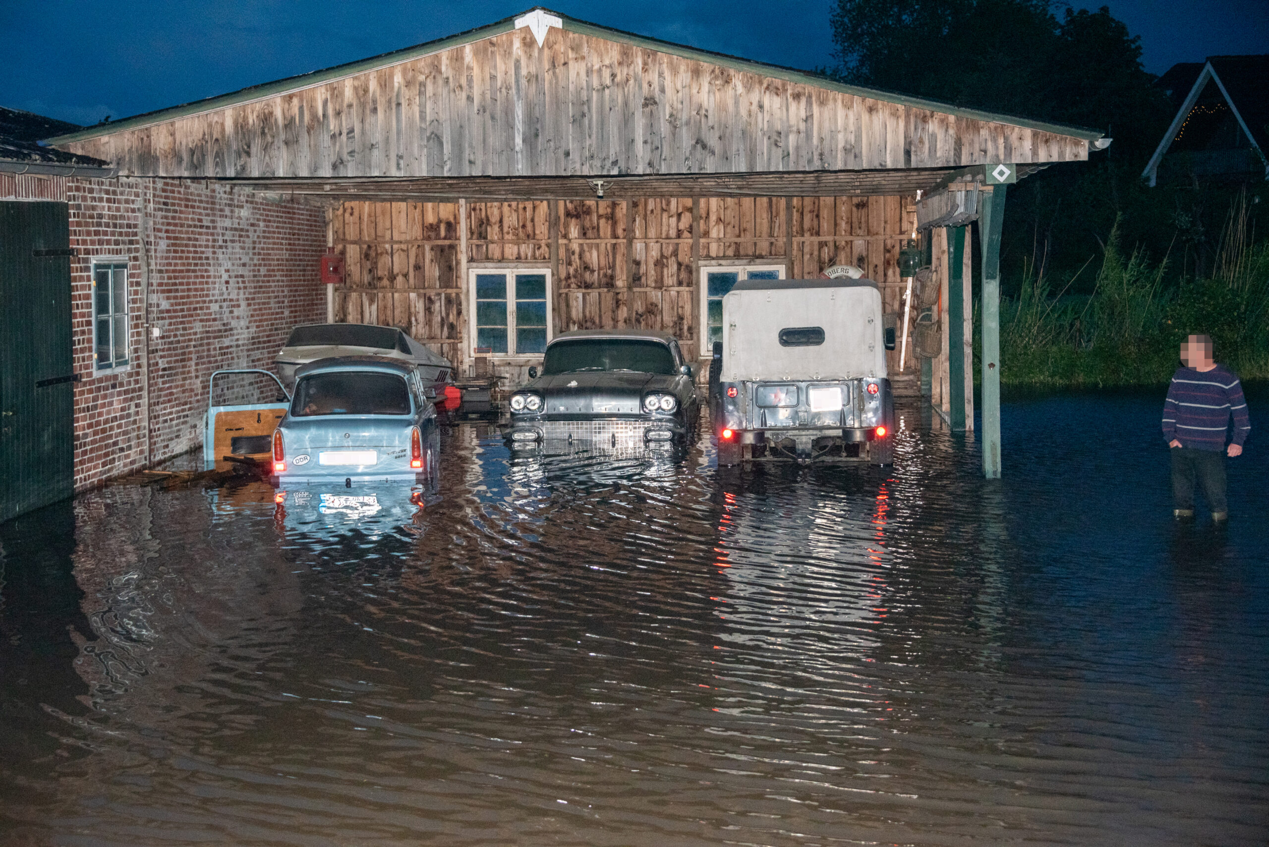 Keller und Grundstücke in Stade unter Wasser – haben die Behörden versagt ?