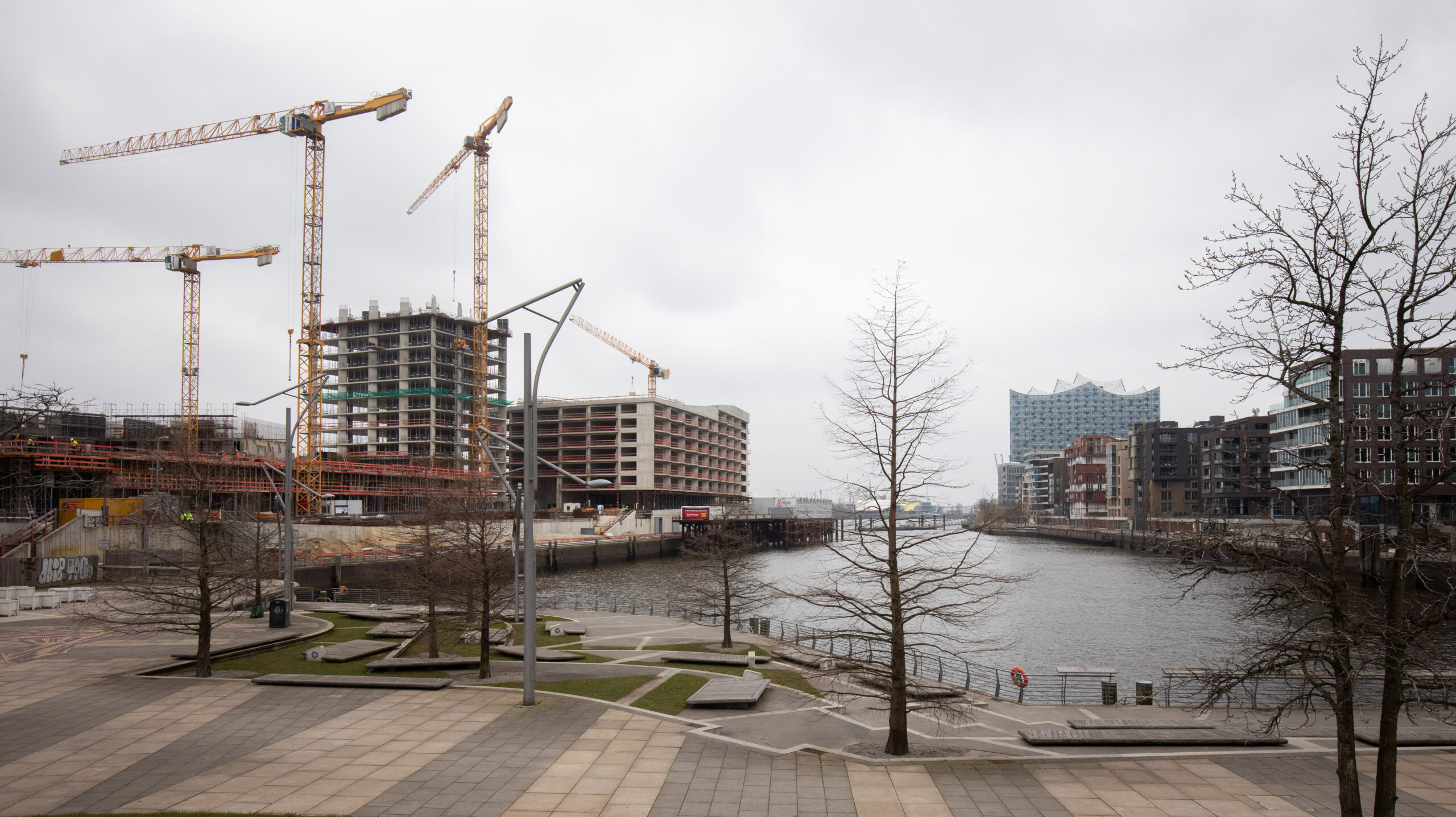 In Hamburg wird viel gebaut – aber noch nicht genug für den riesigen Bedarf, den es eigentlich gäbe.