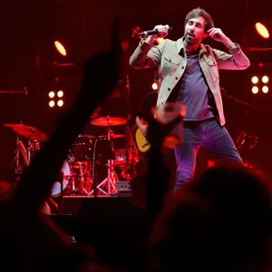 Musiker Max Giesinger, der in Hamburg lebt, singt auf seiner neuen Platte über den Klimawandel. (Archivbild)