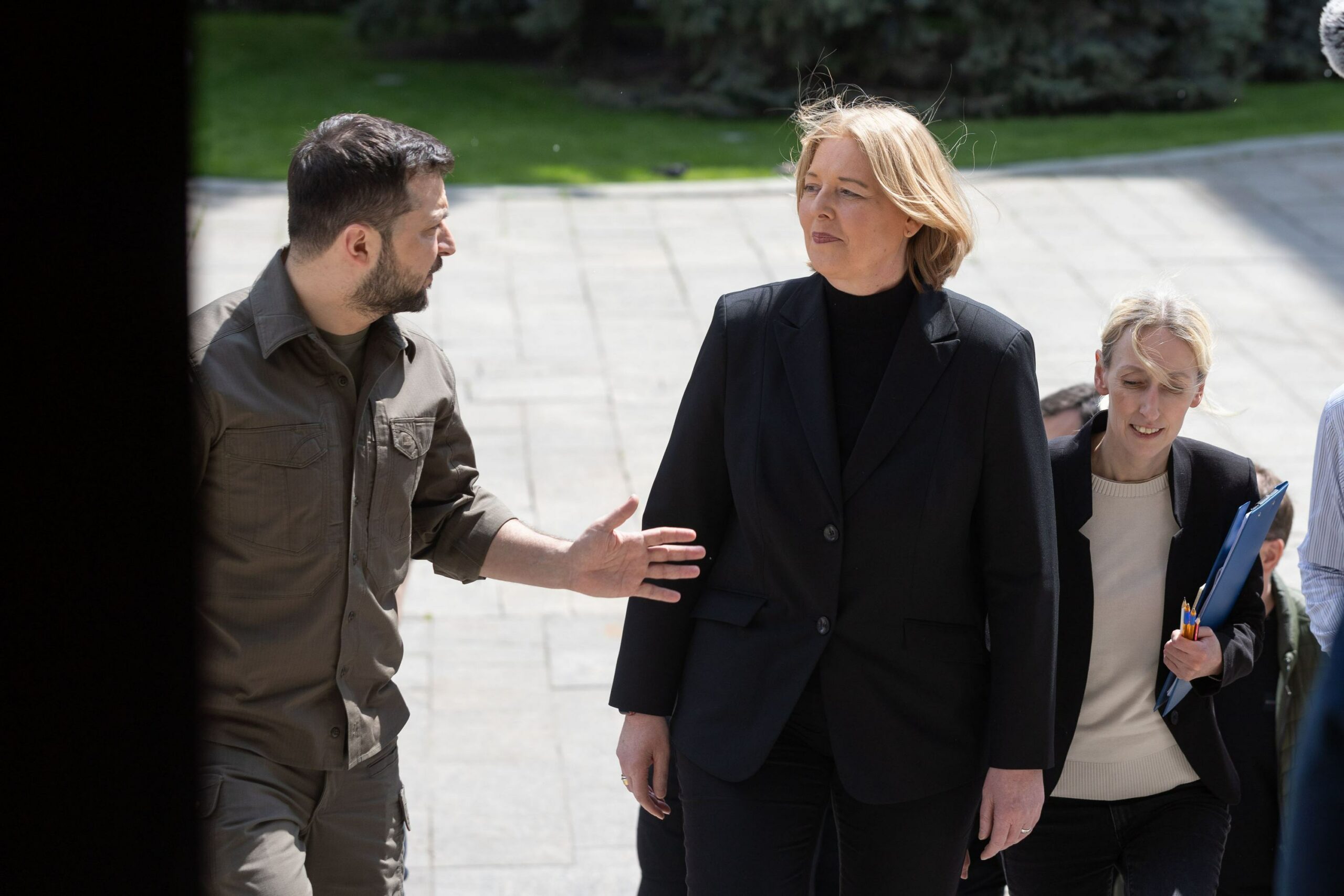 Bundestagspräsident Bärbel Bas (SPD) am 8. Mai bei ihrem Besuch in Kiew.
