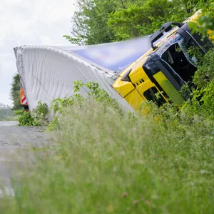 Lkw auf A7