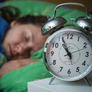 Das tägliche Schlafbedürfnis ist von Mensch zu Mensch unterschiedlich (Symbolbild).