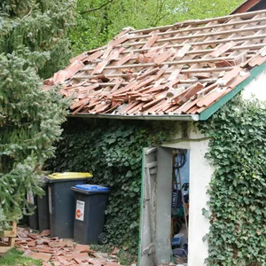 Mann will Böller basteln - Schuppen in Celle explodiert