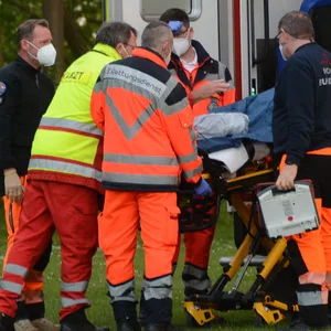 Streit in Treppenhaus in Lauenburg – Bewohner sticht Mann nieder