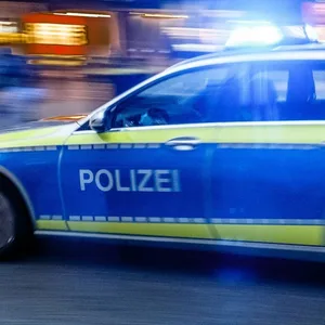 Raubversuch nahe Stadtpark – Jugendlicher schwer verletzt