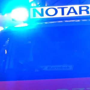 Radfahrer auf Reeperbahn von Taxi erfasst und schwer verletzt