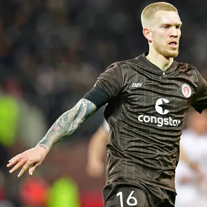 Makienok, St. Pauli