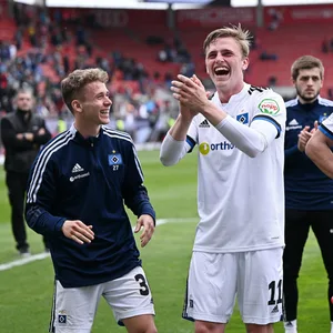 Anssi Suhonen, Mikkel Kaufmann und Sebastian Schonlau