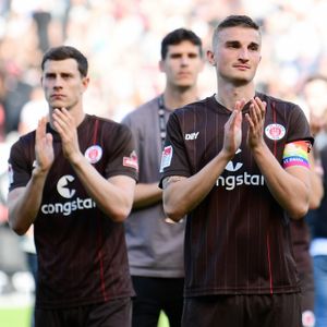 Zwei Stützen gehen – doch wer kommt? Der FC St. Pauli muss zur kommenden Saison die Kapitänslücke füllen.