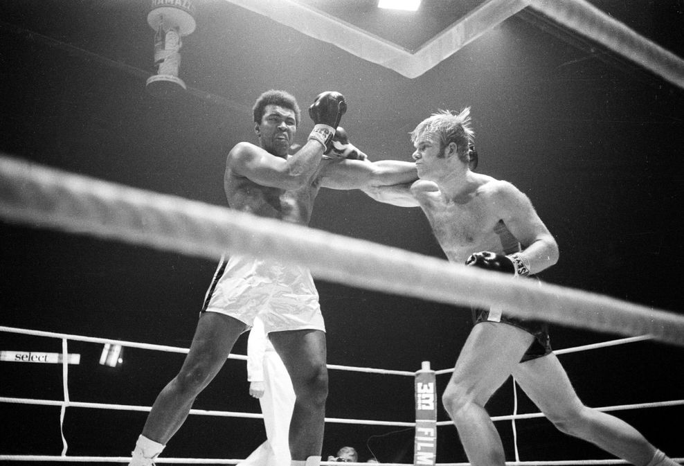 Im Dezember 1971 traf Jürgen Blin im Boxring auf Muhammad Ali.