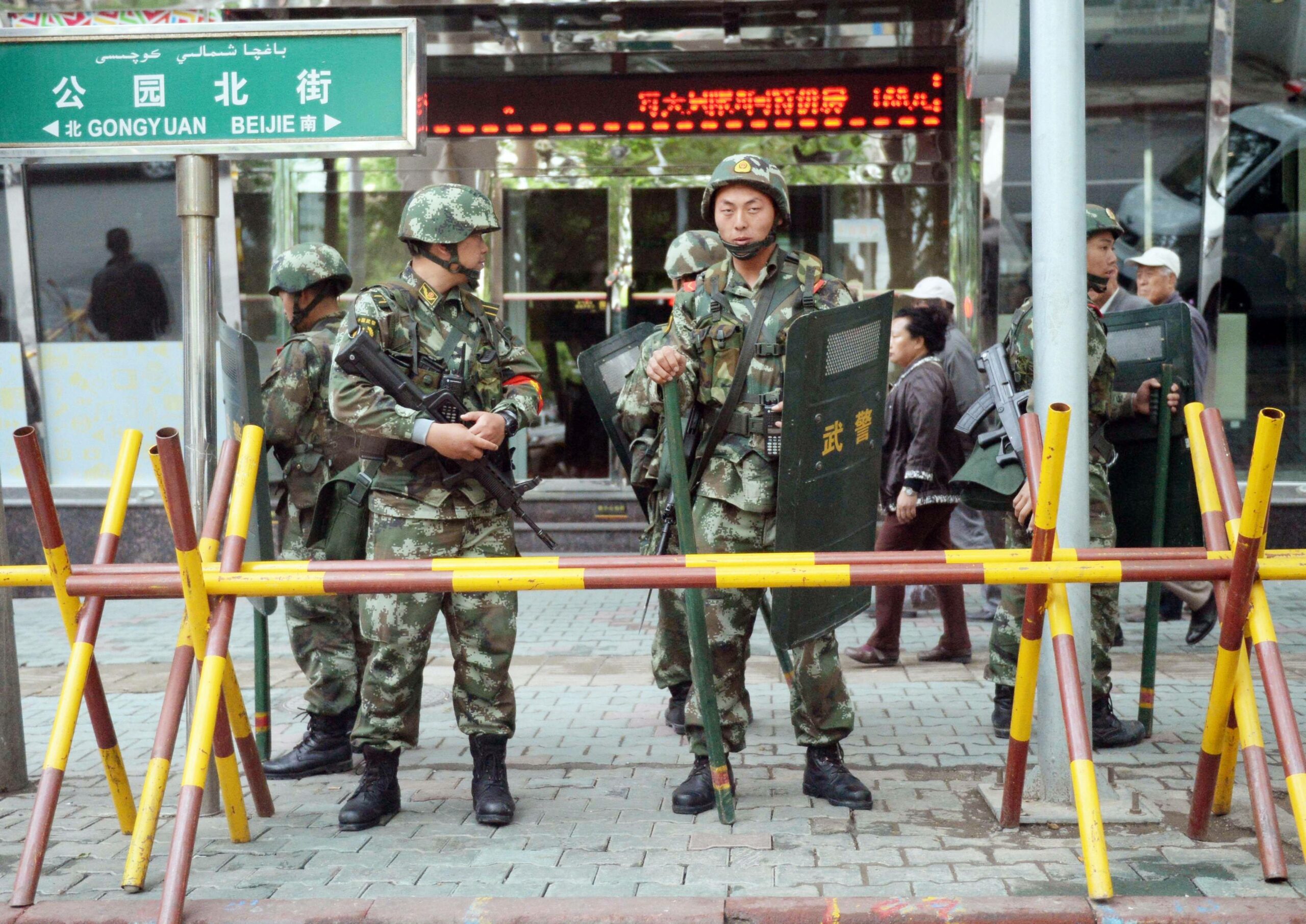 Polizisten in Xinjiang (Symbolbild)