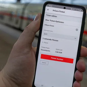 Bahnticket