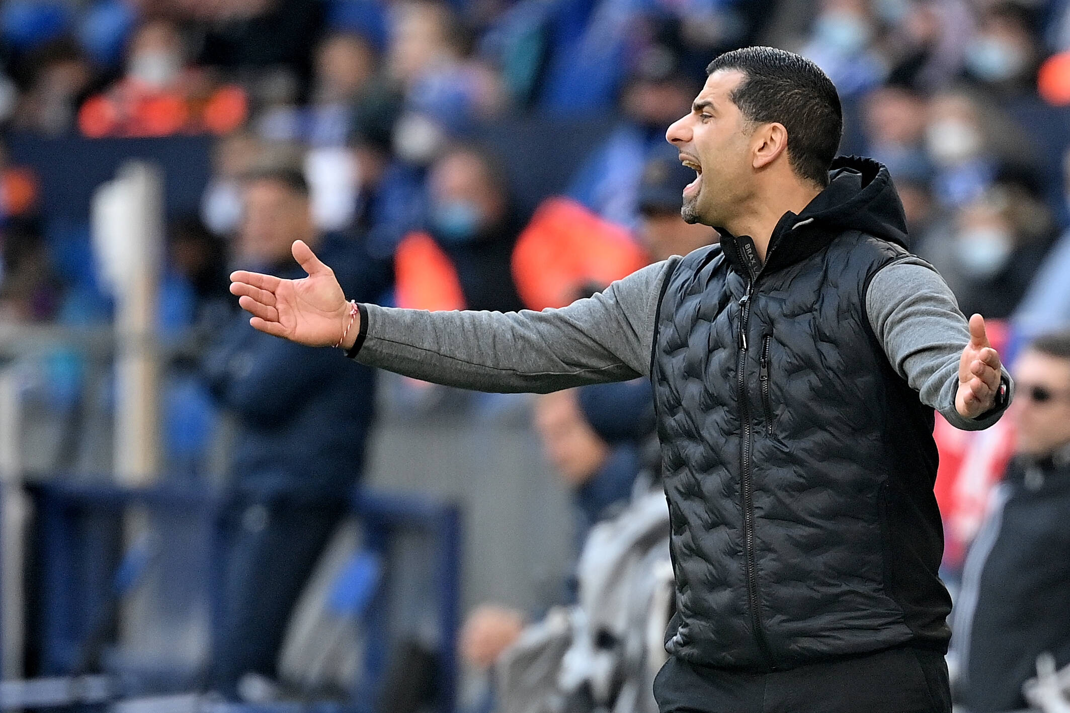 Dimitrios Grammozis bei der 3:4 Heimpleite gegen Rostock