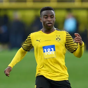 Zukunft ungewiss: Wie sieht die Zukunft des BVB-Juwels aus?