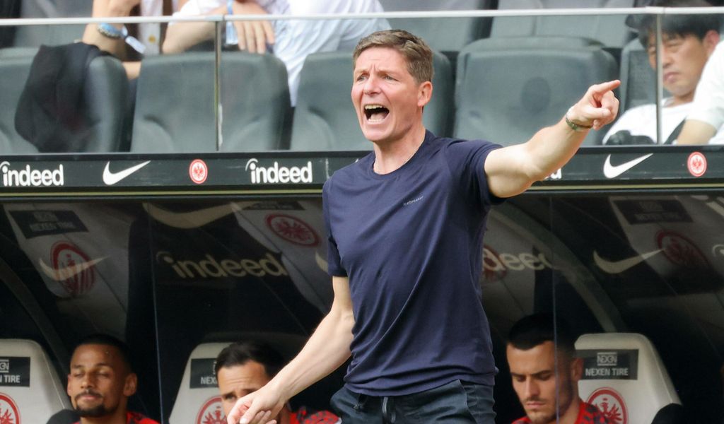 Eintracht-Trainer Glasner ärgert sich über Vorwürfe