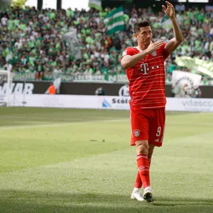 Robert Lewandowski auf dem Feld