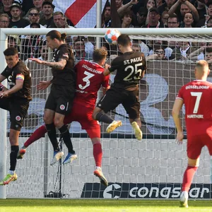 Dzwigala, St. Pauli