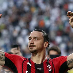 Zlatan Ibrahimovic feierte am vergangenen Wochenende mit Milan die Meisterschaft – nun muss er pausieren.