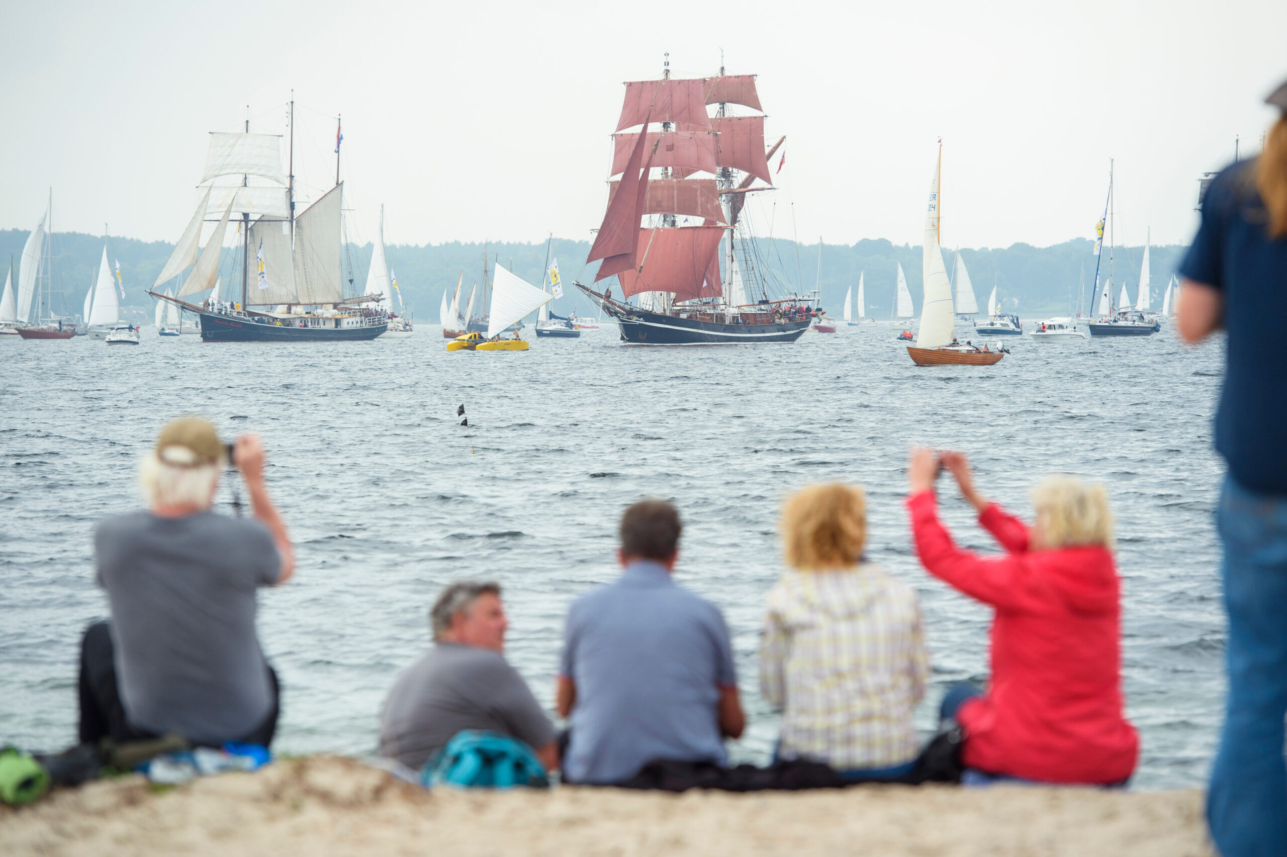 Die traditionelle Windjammerparade zum Abschluss der Kieler Woche (Archivfoto)