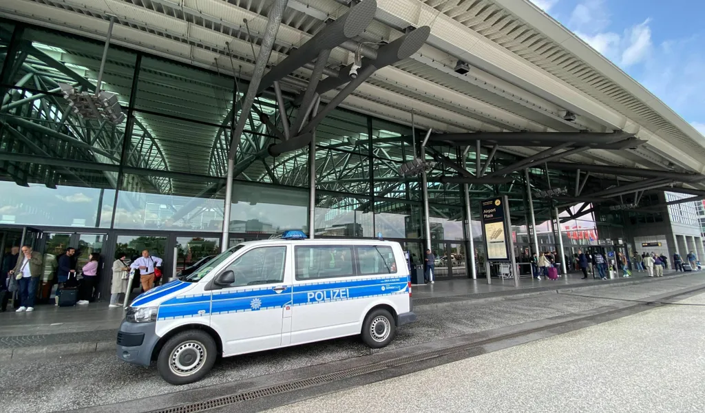 Großdealer stellt sich am Hamburger Flughafen der Polizei